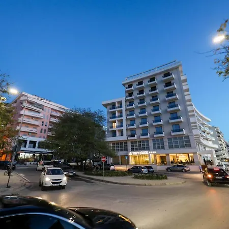 Ej Beachfront Luxury Apartment Vlore Exterior photo