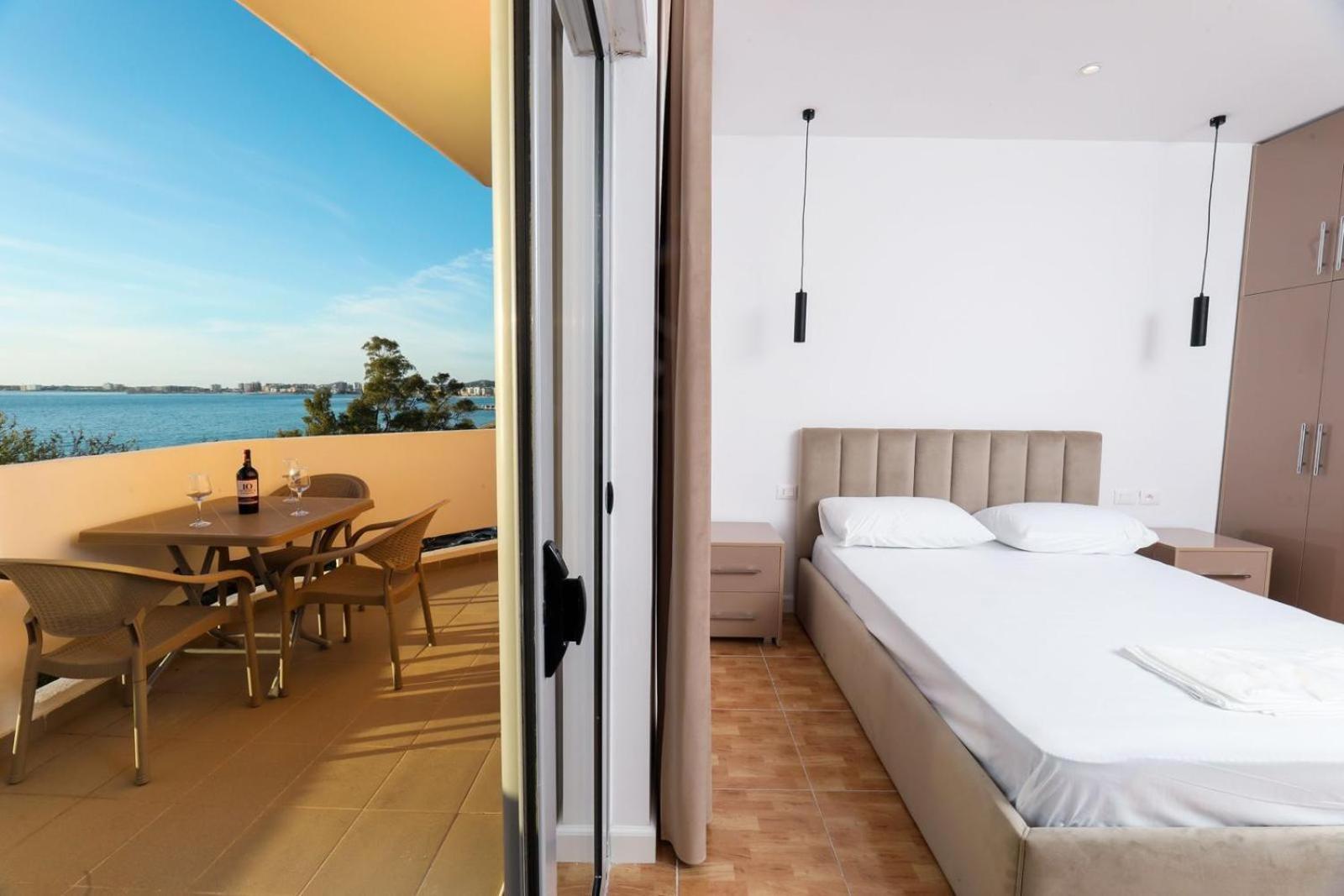 Appartamento Ej Beachfront Luxury